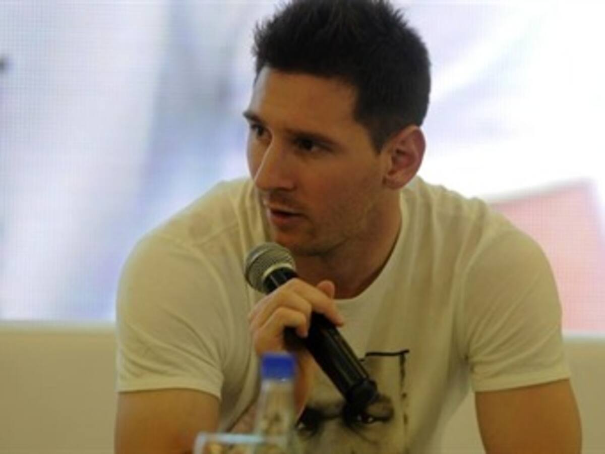 Lionel Messi despierta euforia en su visita a Medellín