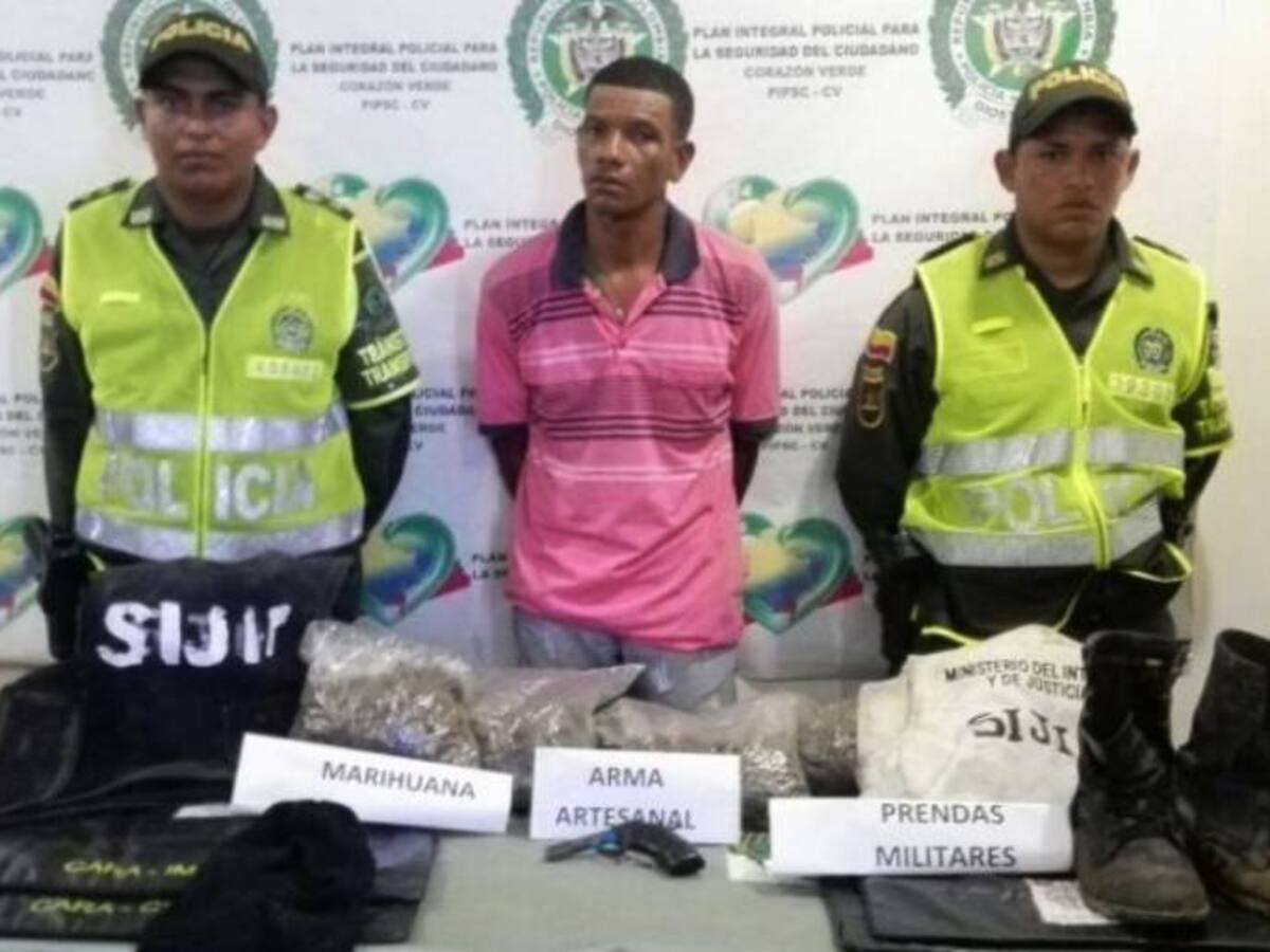 Capturan peligroso delincuente que transportaba un arma de fuego, marihuana y chaleco antibalas