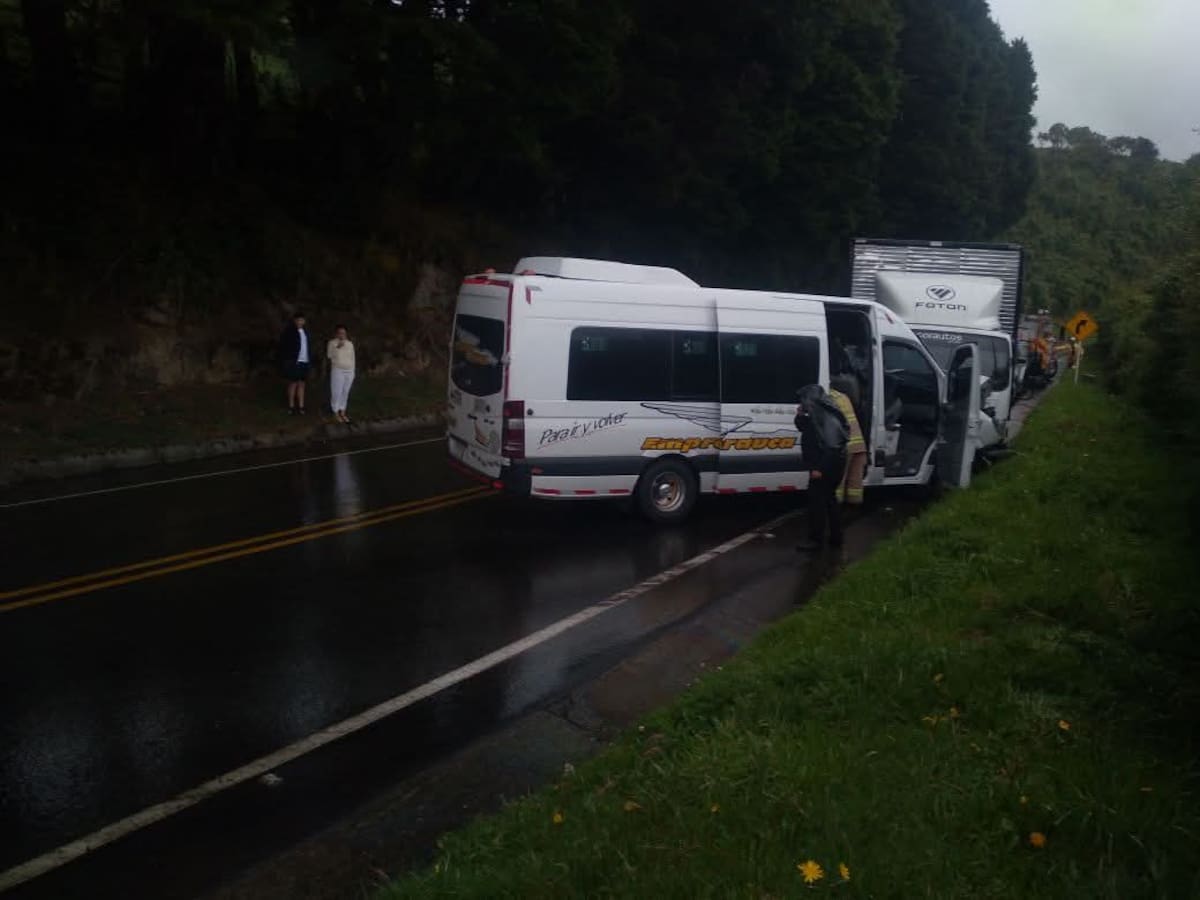 Accidente en la vía Manizales- Bogotá dejó por lo menos seis personas lesionadas
