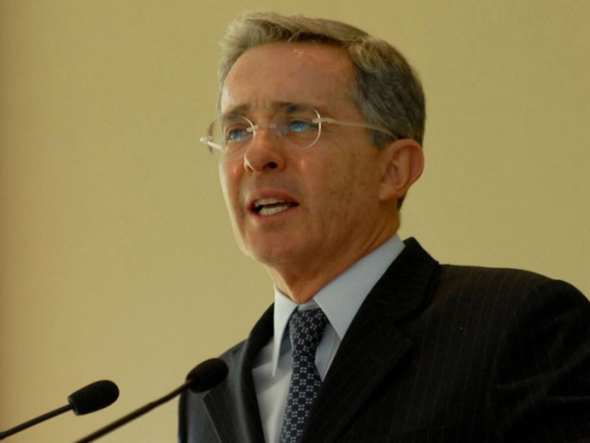 Justicia y Paz compulsa copias contra Uribe por operación Orión en la comuna 13