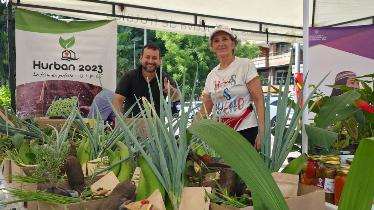 Más de 40 emprendimientos participaron en feria de economías populares en Neiva