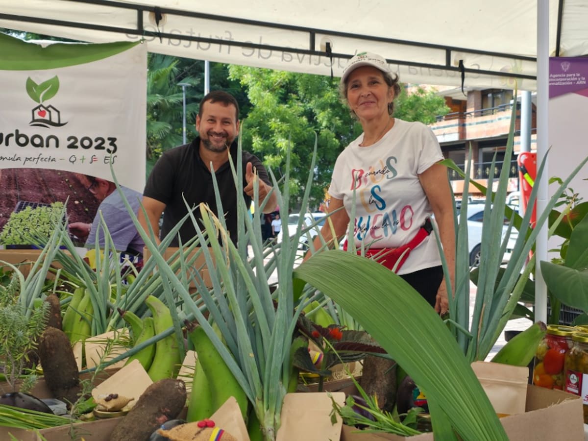 Más de 40 emprendimientos participaron en feria de economías populares en Neiva