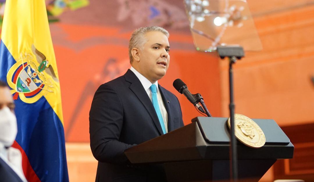 En una palabra, y explicando por qué, congresistas definen al presidente Iván Duque y cómo ha sido su gestión