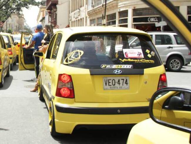 Policía ofrece hasta 10 millones de recompensa por asesinato de una taxista