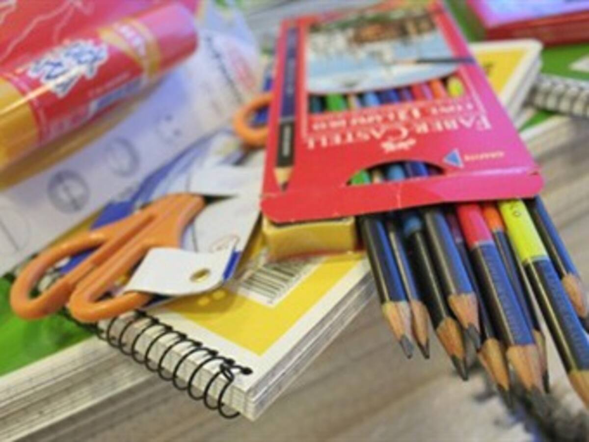 Ministerio de Educación pide cero tolerancia con los llamados 'útiles inútiles'