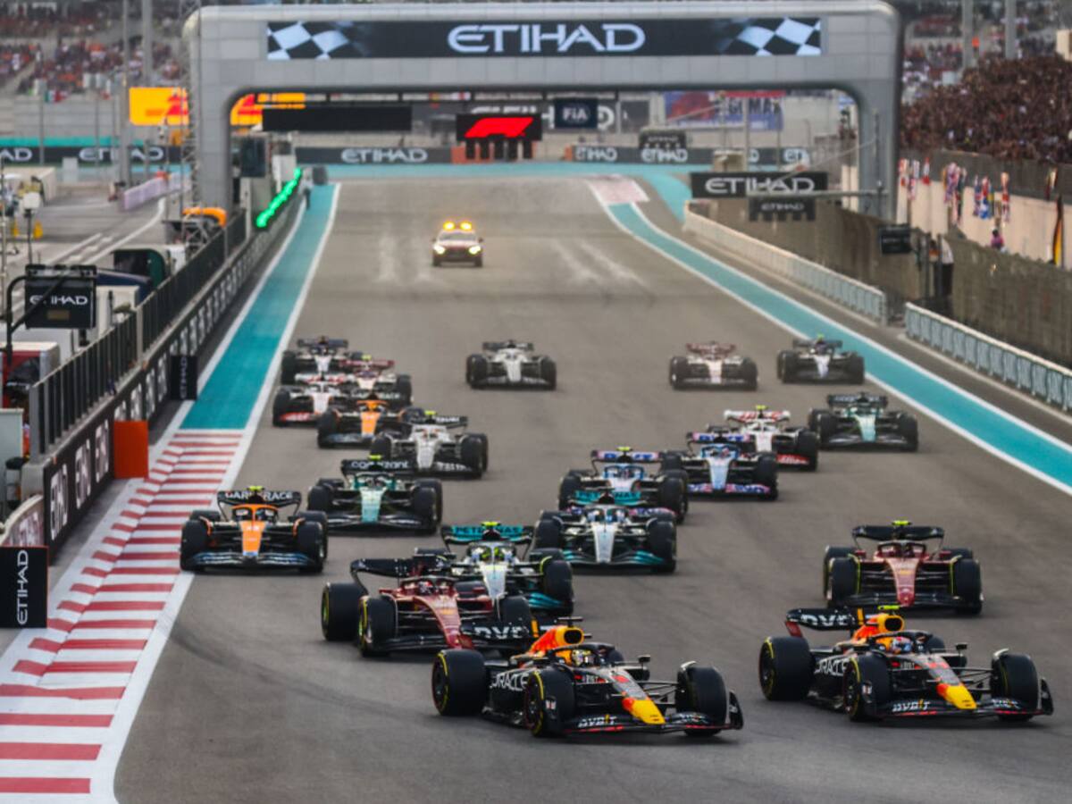 Cancelan el Gran Premio de China de la F1 por el COVID-19