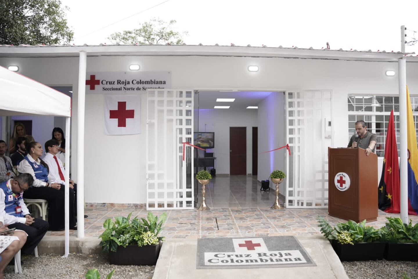 Sede atención humanitaria Cruz Roja en Los Patios