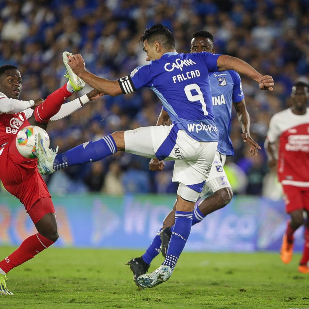 Clásico Millonarios Vs. Santa Fe no contará con hinchada visitante