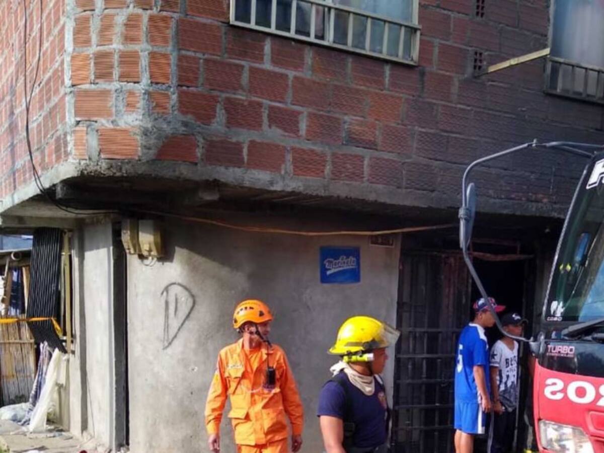 Tres heridos en incendio de una vivienda en Dosquebradas, Risaralda
