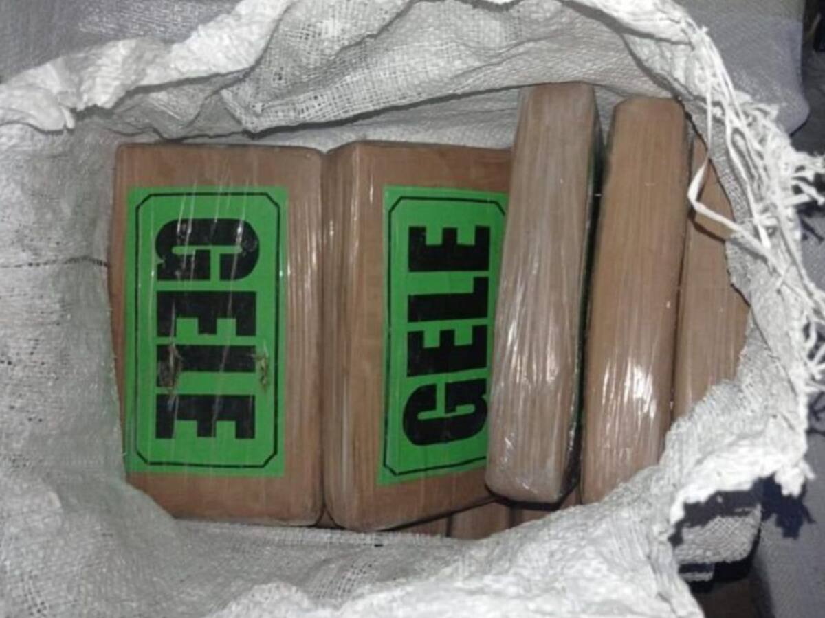 Policía incauta 630 kilos de cocaína transportadas en vehículo de alta gama