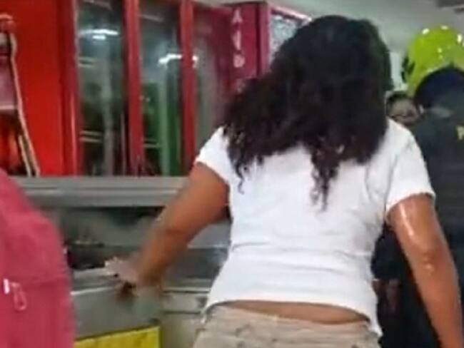 El caso de intolerancia se presentó en un negocio del Centro Histórico porque la mujer se molestó al recibir el producto frío