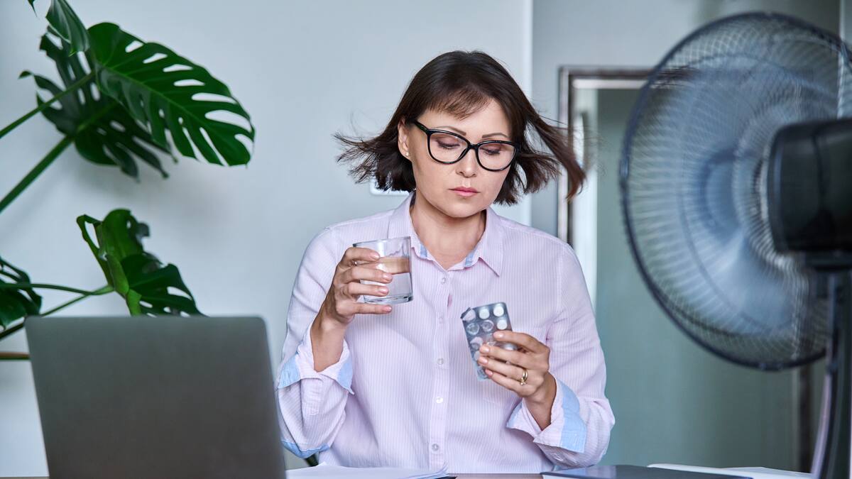 Compañías de EE.UU. adecuan instalaciones para trabajadoras con menopausia