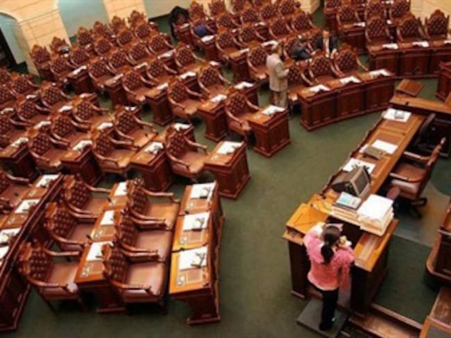 Arranca implementación de medidas contra el ausentismo en el Senado