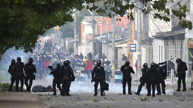 Protestas a las afueras del estadio Metropolitano de Barranquilla