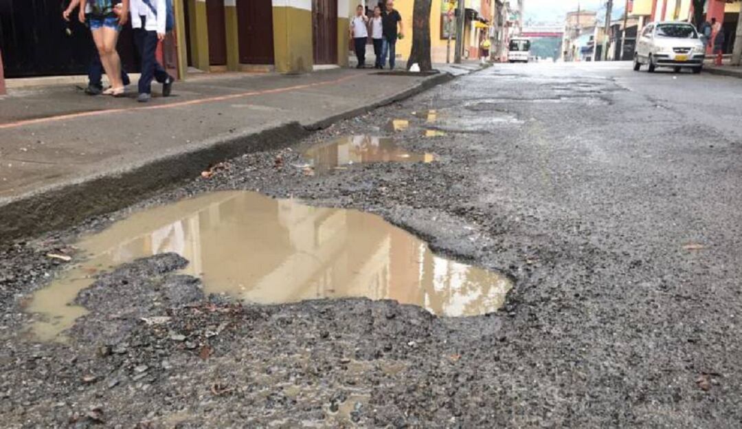 Intervención de calles con la ruta del asfalto