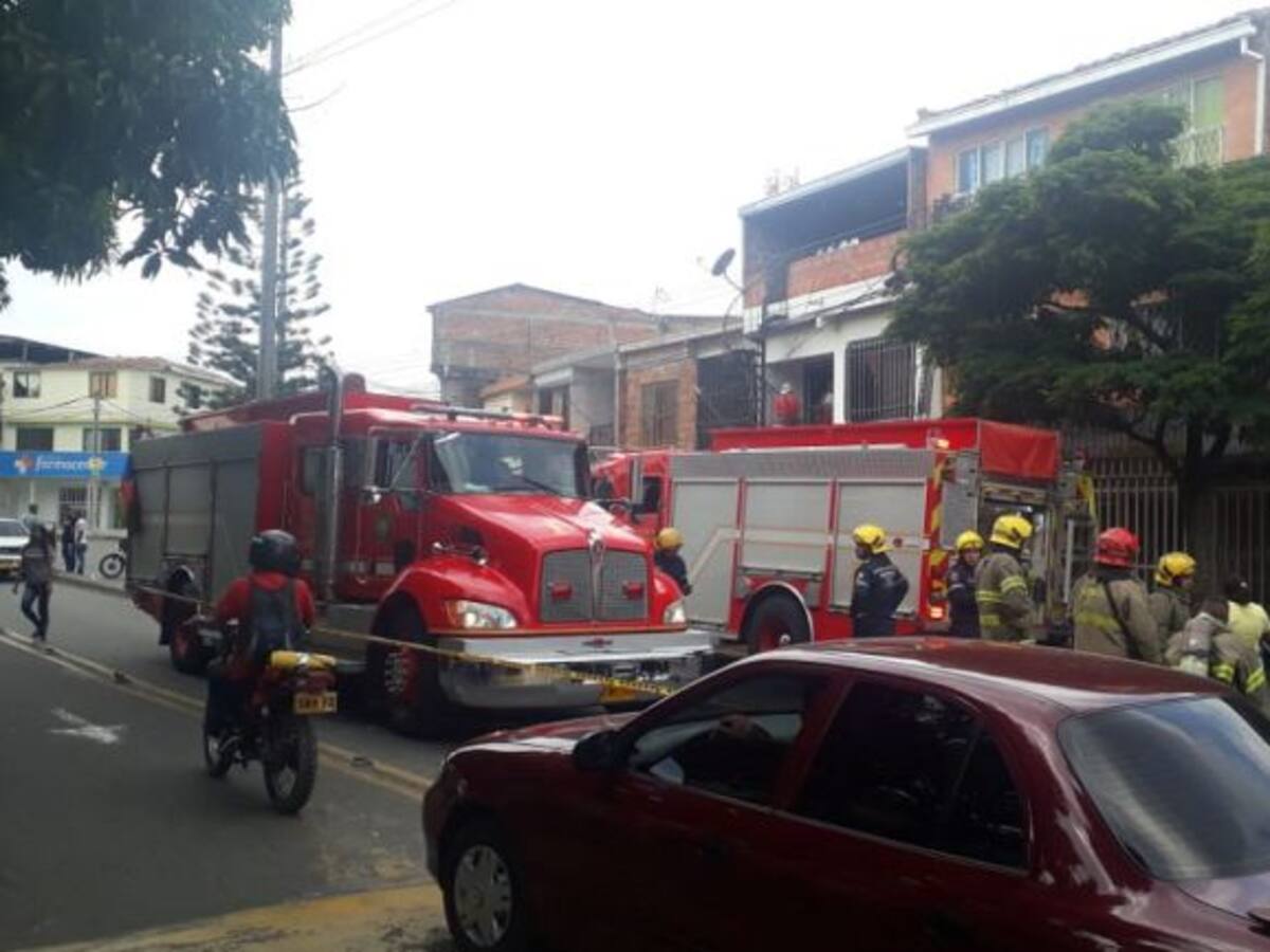 Pólvora acumulada causa explosión en vivienda en Cali