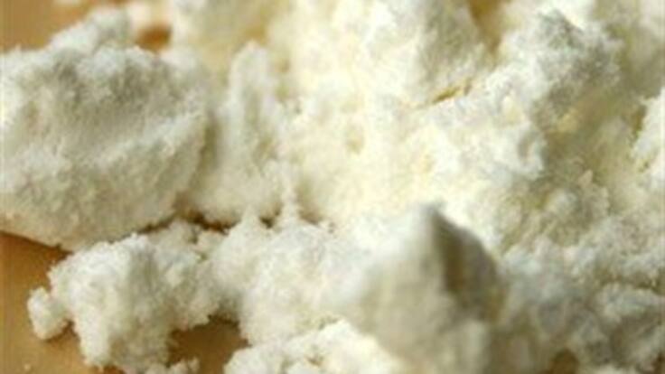 Alarma entre lecheros por masivo ingreso de leche en polvo de contrabando