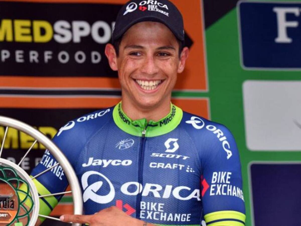 Orica extiende el contrato de Esteban Chaves por tres temporadas más