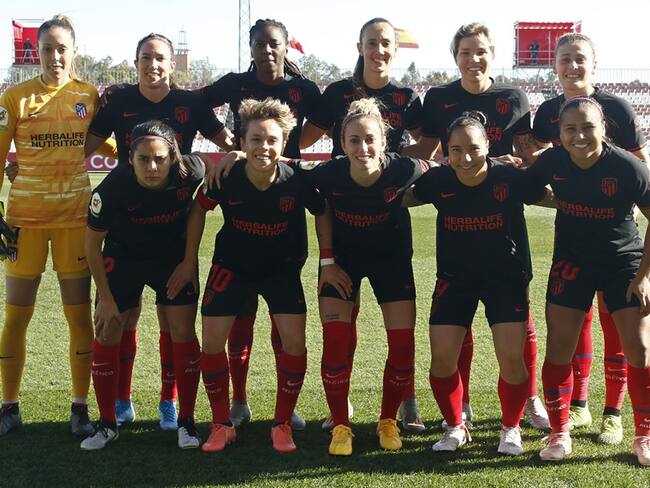 Goles colombianos en empate entre el Sevilla y el Atlético Madrid femenino