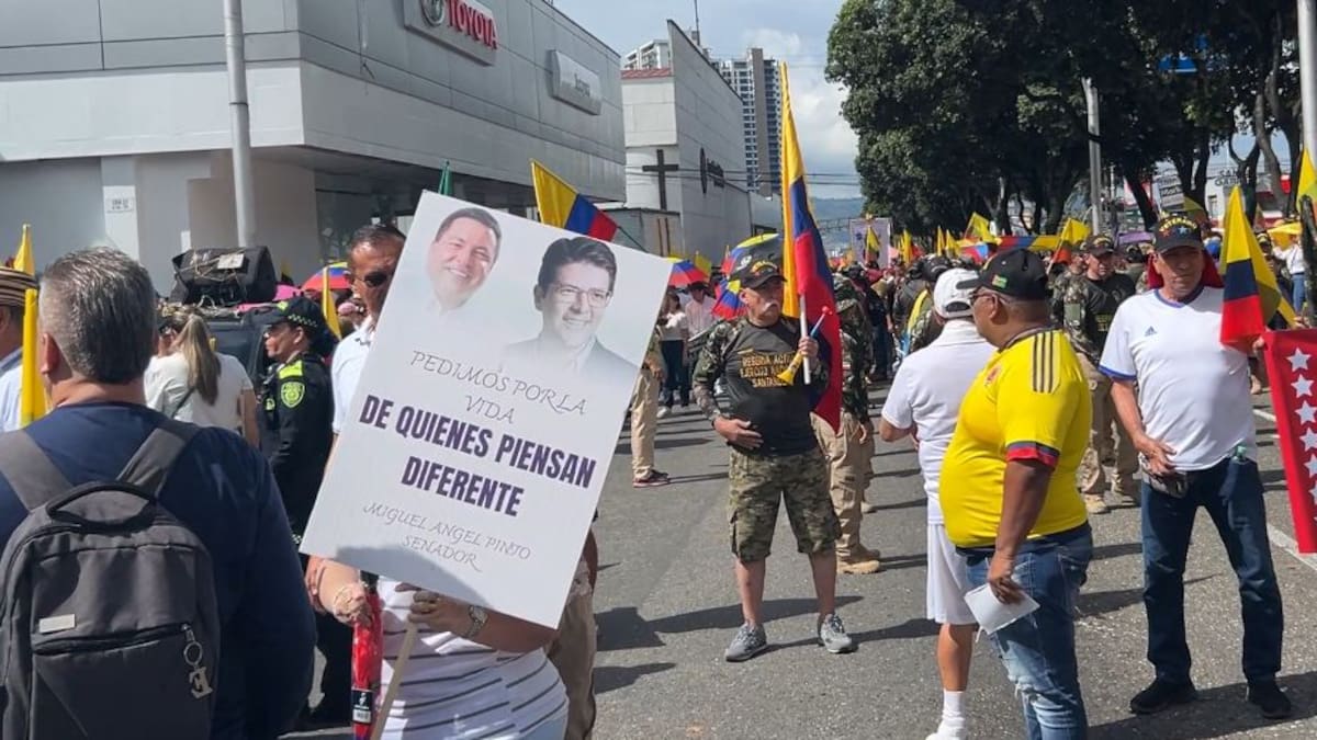 Santandereanos marcharon por la salud del senador Miguel Uribe