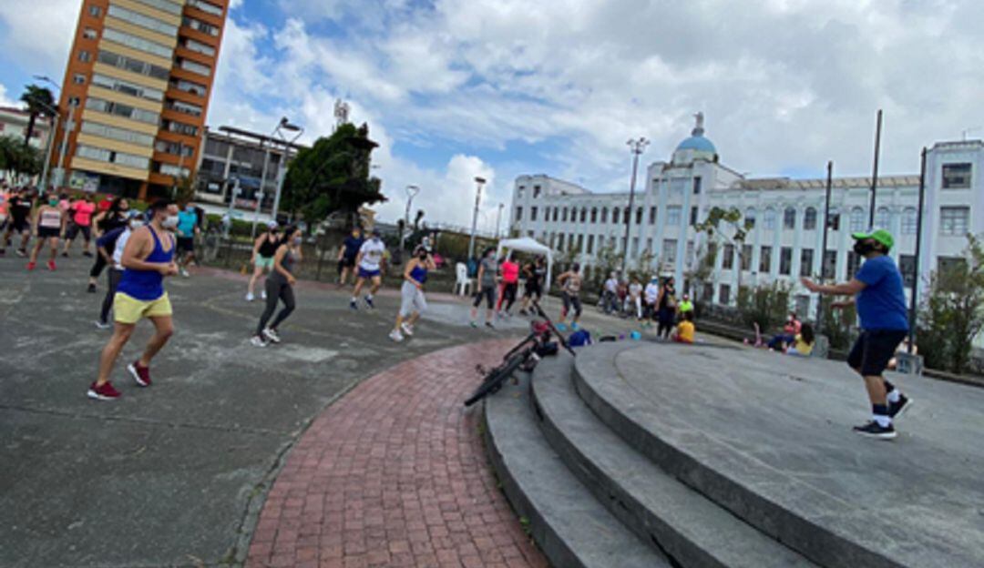 Actividades en la ciclovía.