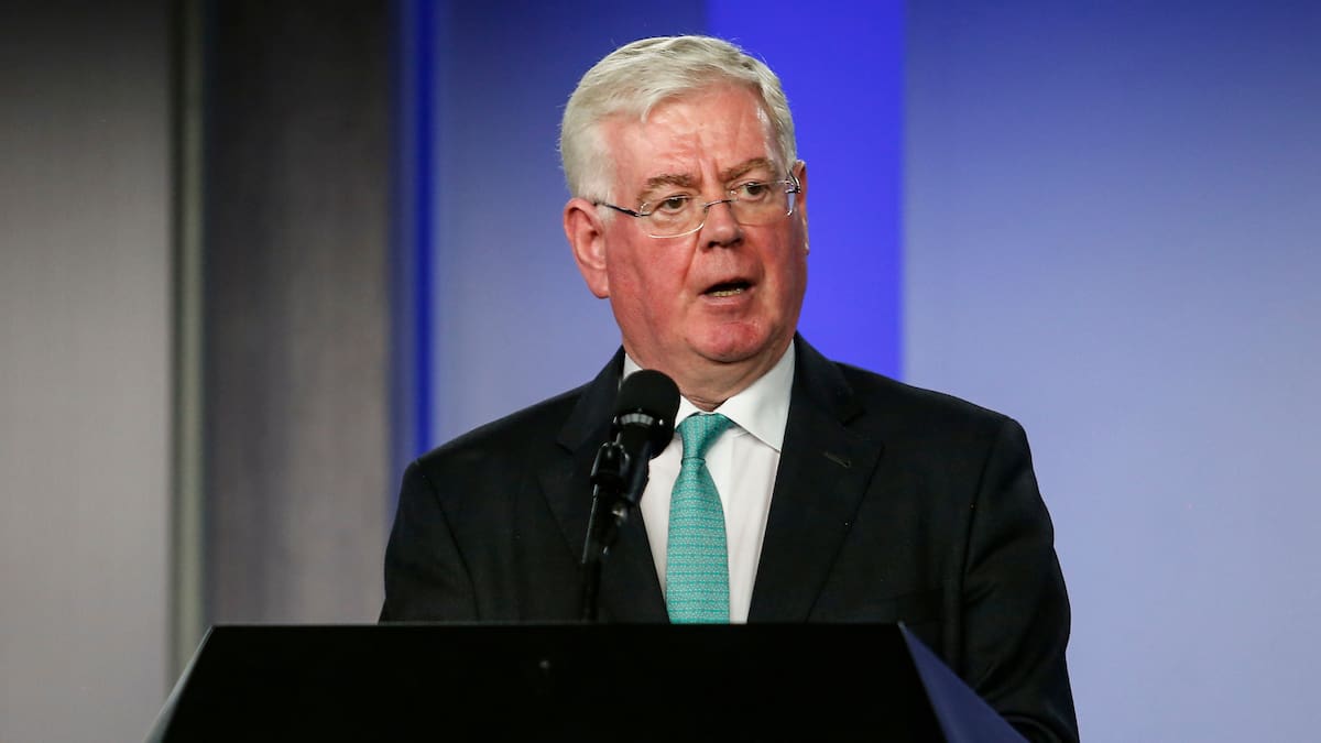 La Unión Europea recibe de manera positiva nengoaciacion con el ELN: Eamon Gilmore
