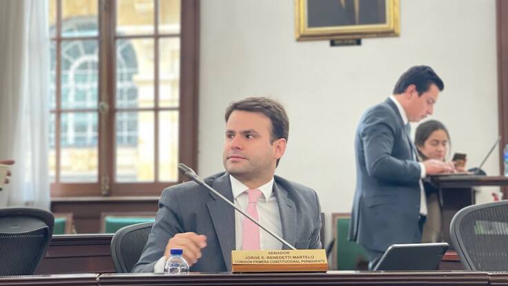 Reforma política se encuentra en cuidados intensivos: senador Jorge Benedetti