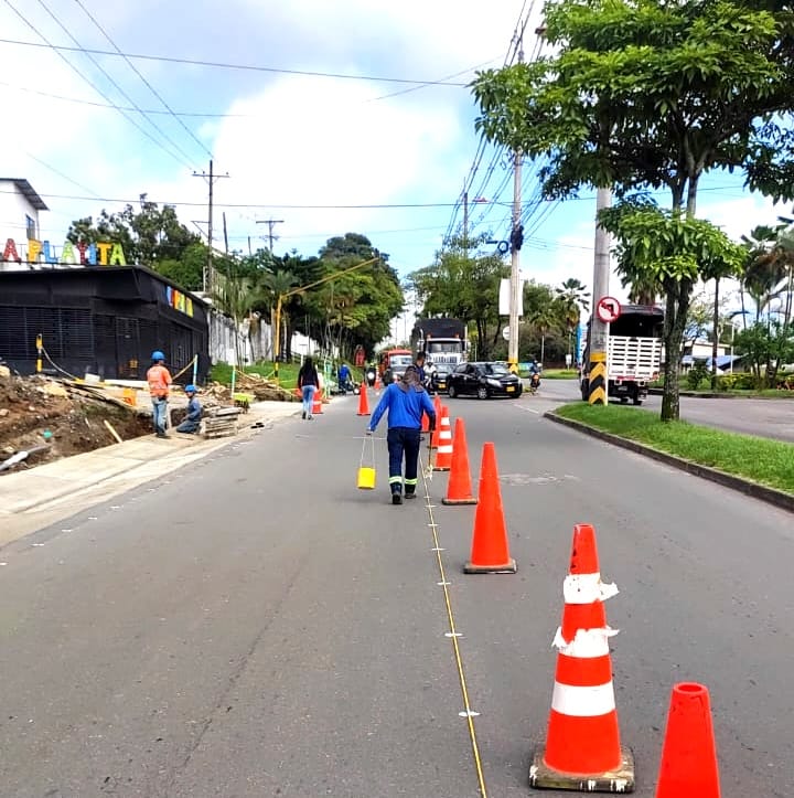 Avenida Mirolindo de Ibagué es sometida a trabajos de señalización