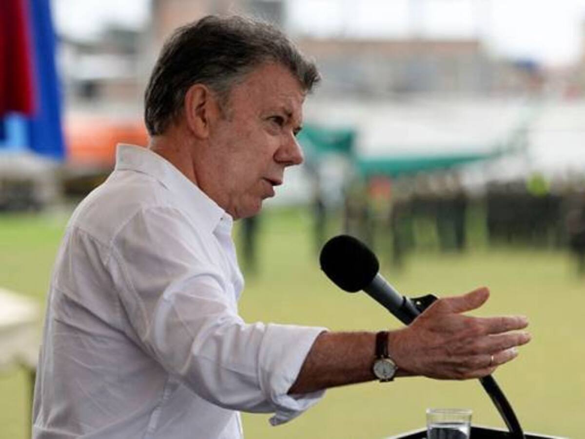 Gobierno analizará hoy panorama con el ELN tras atentados