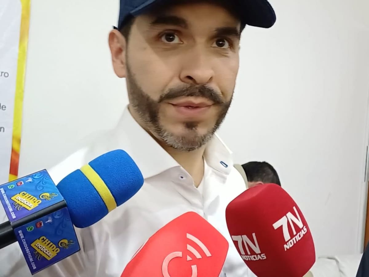 Abelardo de la Espriella critica la guerra de aranceles, advierte afectaciones a empresarios