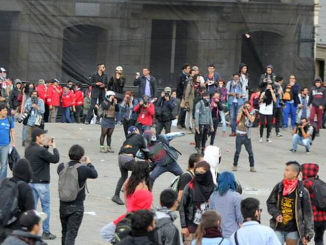 Cinco heridos y siete detenidos tras disturbios en día del trabajo