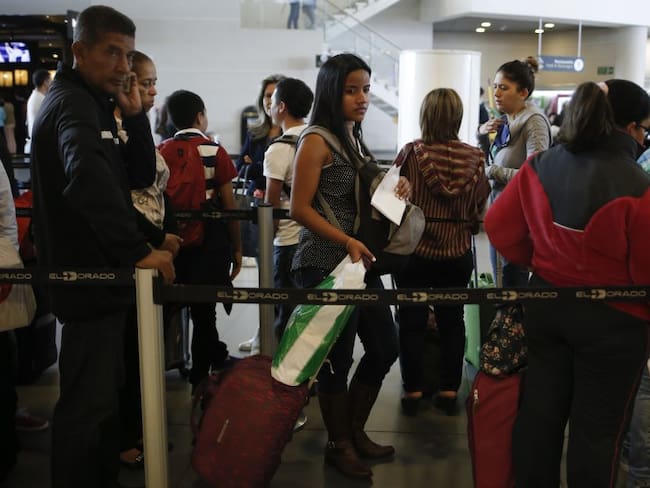 Más de 300 pasajeros están varados hace 2 días en El Dorado