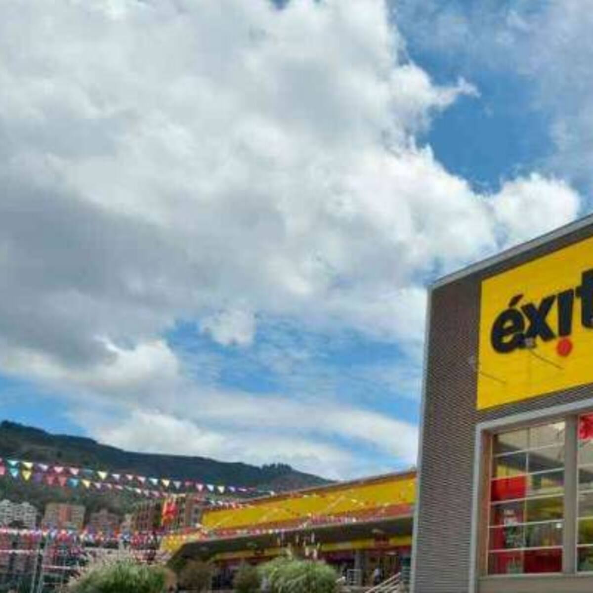 Grupo Éxito reporta ingresos en 2023 por $15.7 billones, con un crecimiento del 8,9%