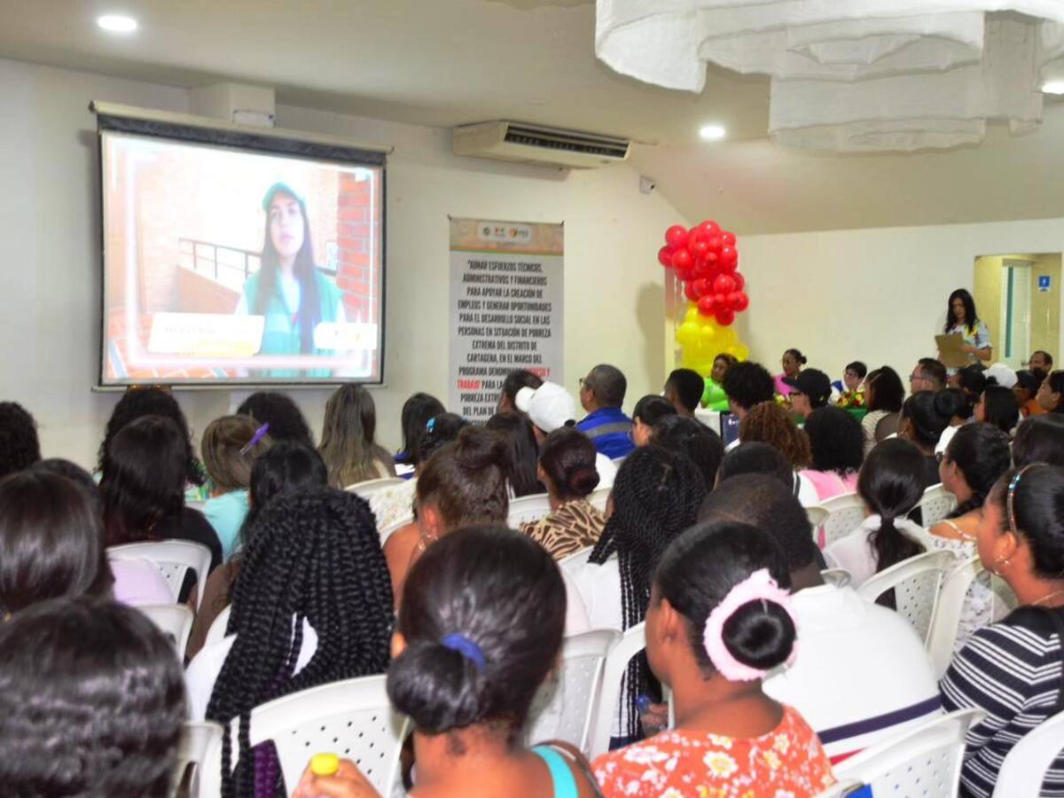 Jóvenes gestores dan vida a proyecto de ‘Empleabilidad juvenil’ del PES