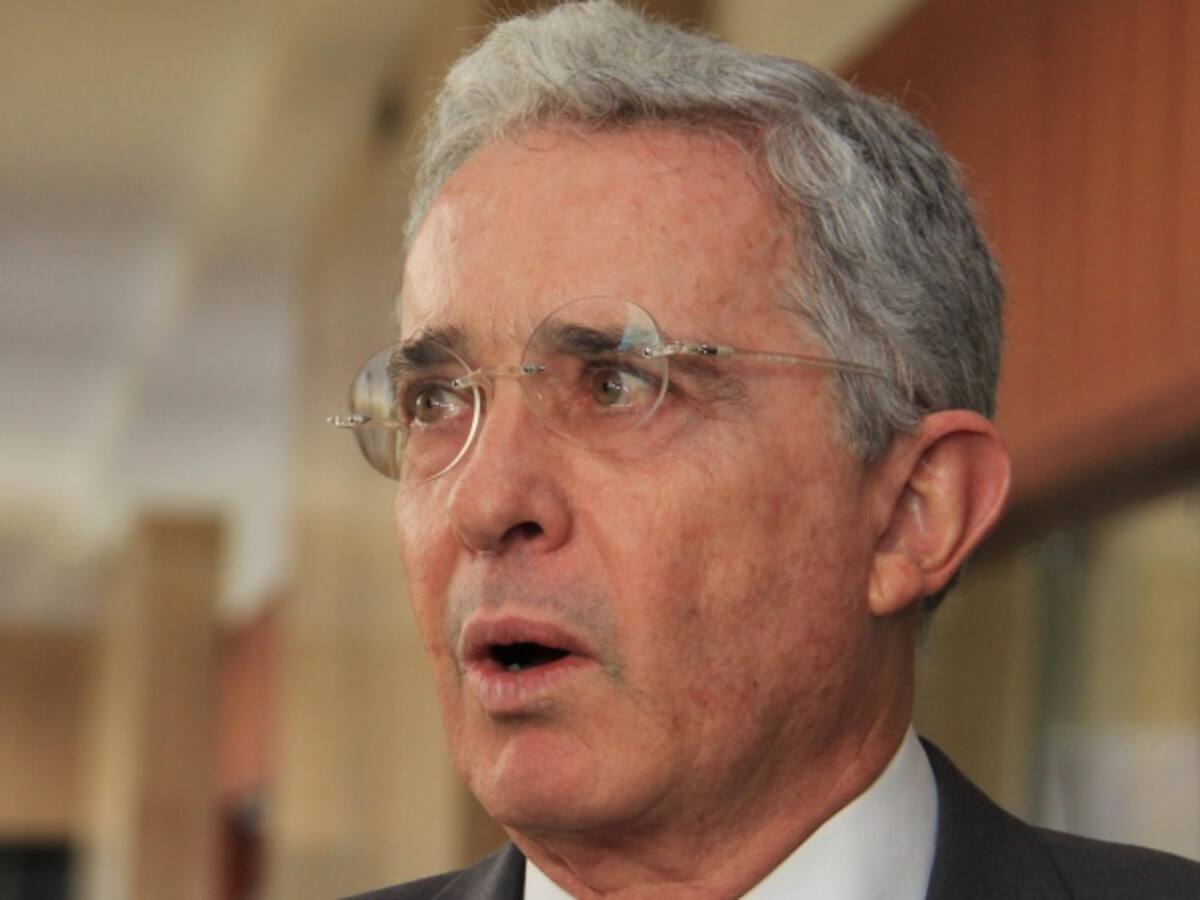 ¿Por qué llaman a indagatoria a Uribe?