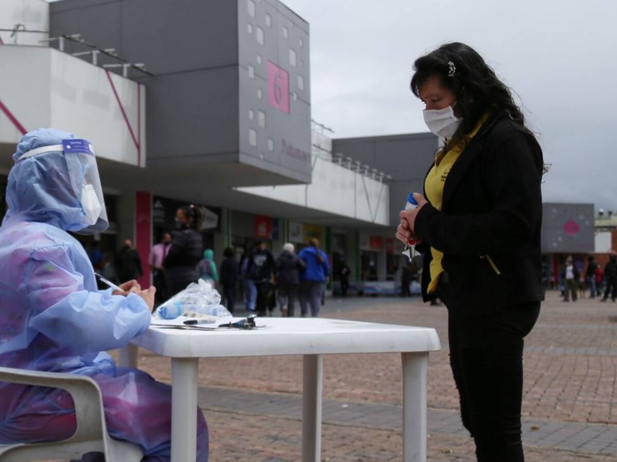 ¿Qué tanto ha afectado la pandemia la salud mental de los colombianos?