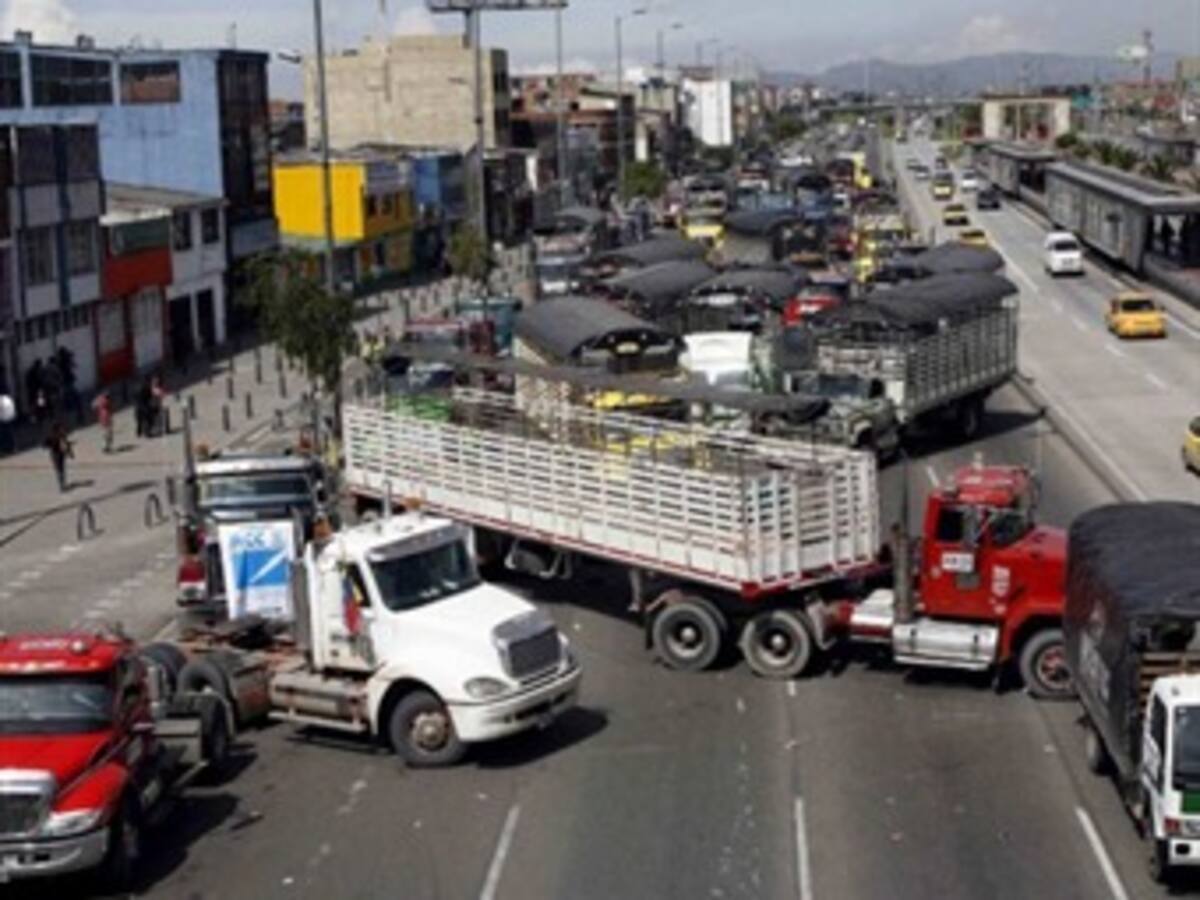 En Medellín transportadores marcharán contra las alzas en los combustibles