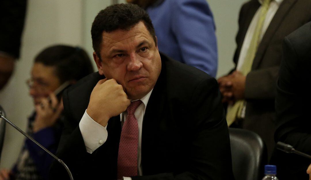 El senador emitió un comunicado en el que le pide a la JEP que realice una verificación