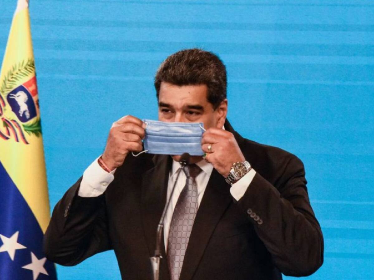 Apertura de frontera de Colombia busca infectar a Venezuela: Maduro