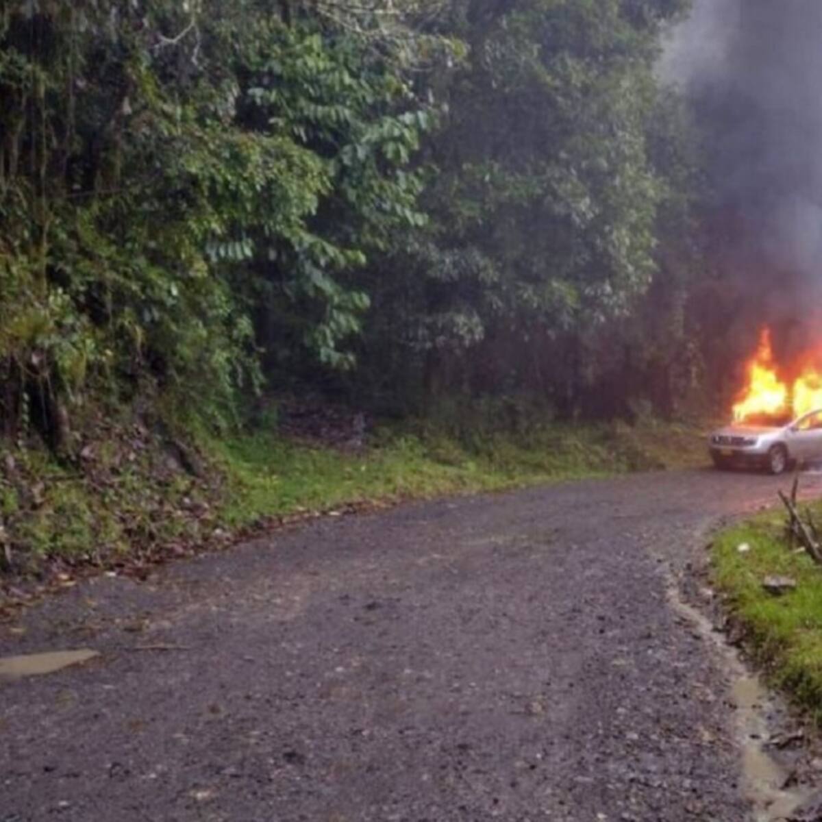 Incineran vehículo en la zona de acceso al Catatumbo