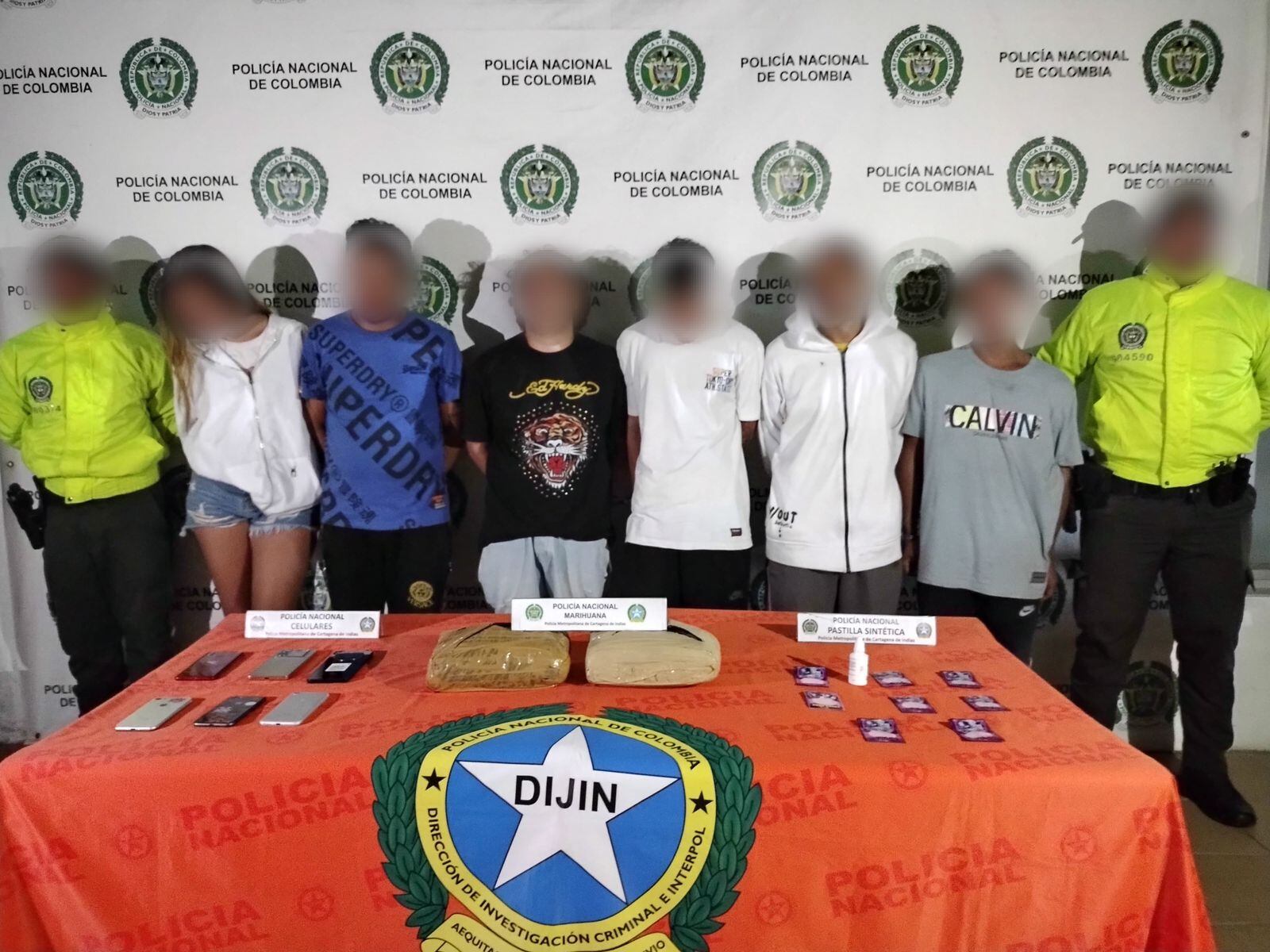 Cayeron seis presuntos delincuentes con dos mil dosis de estupefacientes en edificio de Bocagrande