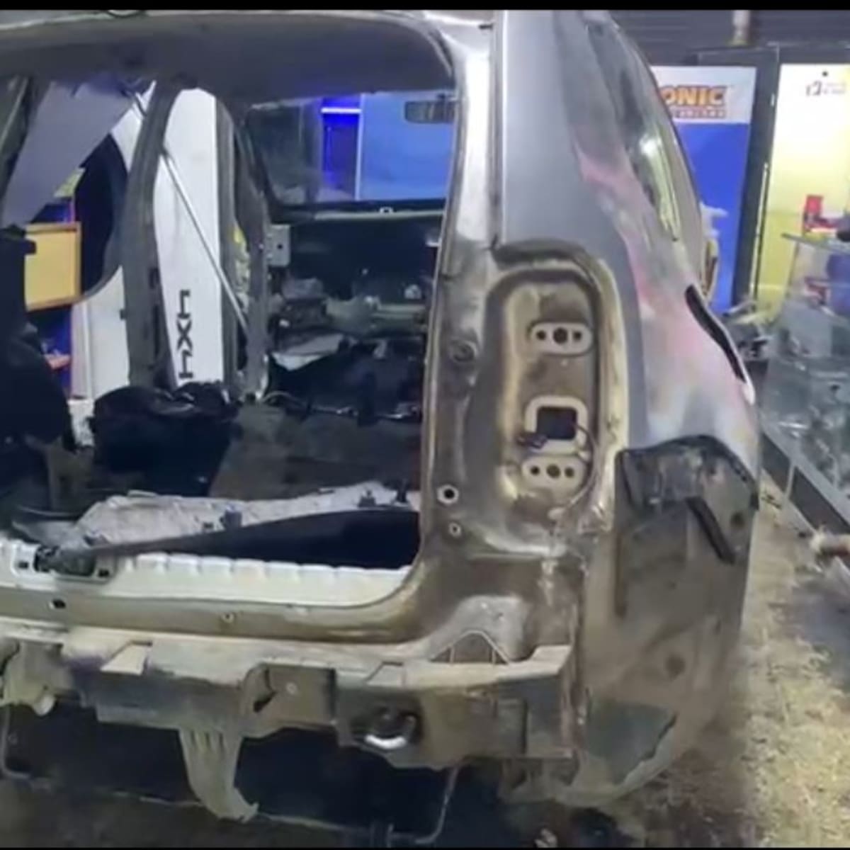 Supuesto taller en el Siete de Agosto funcionaba como un deshuesadero