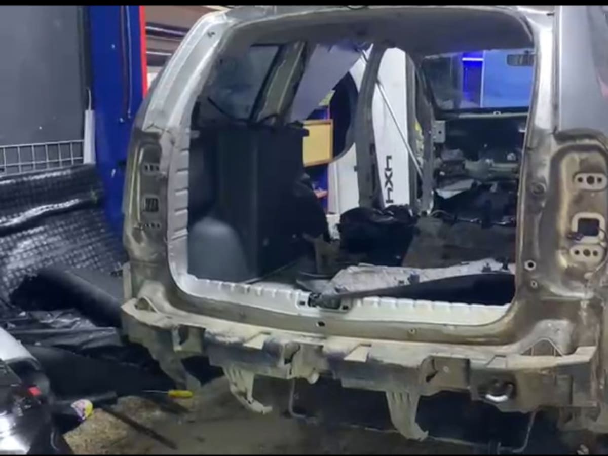 Supuesto taller en el Siete de Agosto funcionaba como un deshuesadero