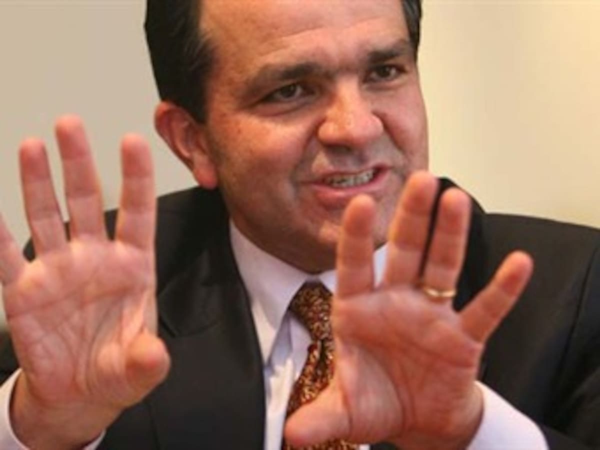 El Gobierno radicará con mensaje de urgencia los proyectos de ley para rescatar al sistema de salud