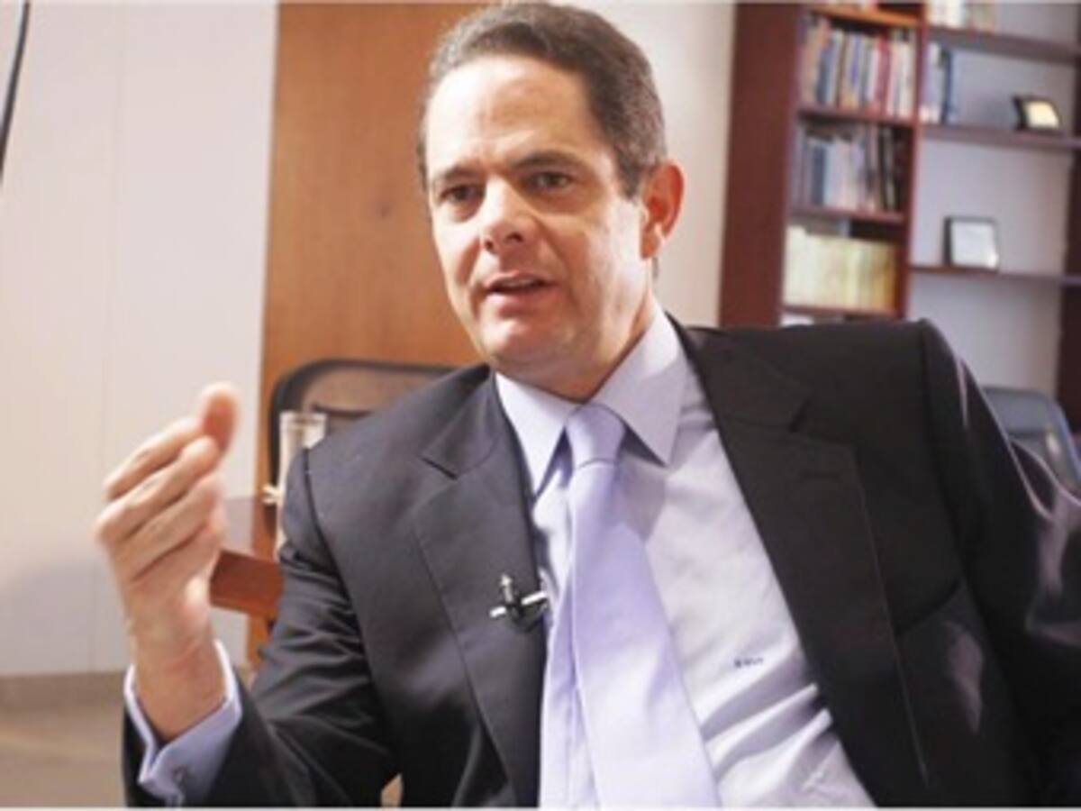 Mininterior hace un llamado al Consejo de Estado para que defina el periodo del fiscal general