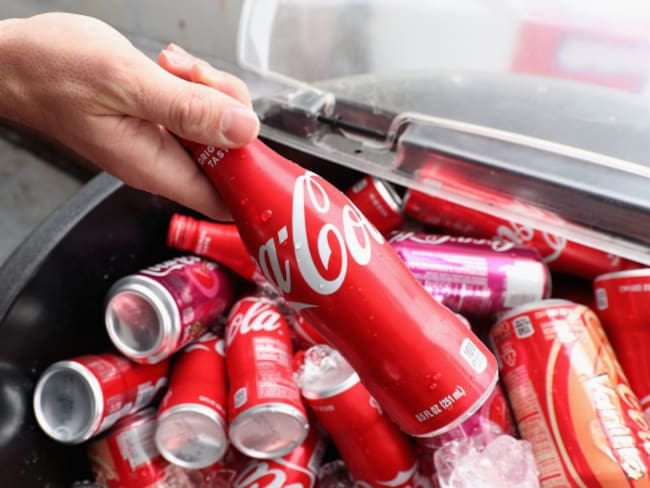 Extraña enfermedad hizo que prohibieran la Coca-Cola en Bélgica en 1999