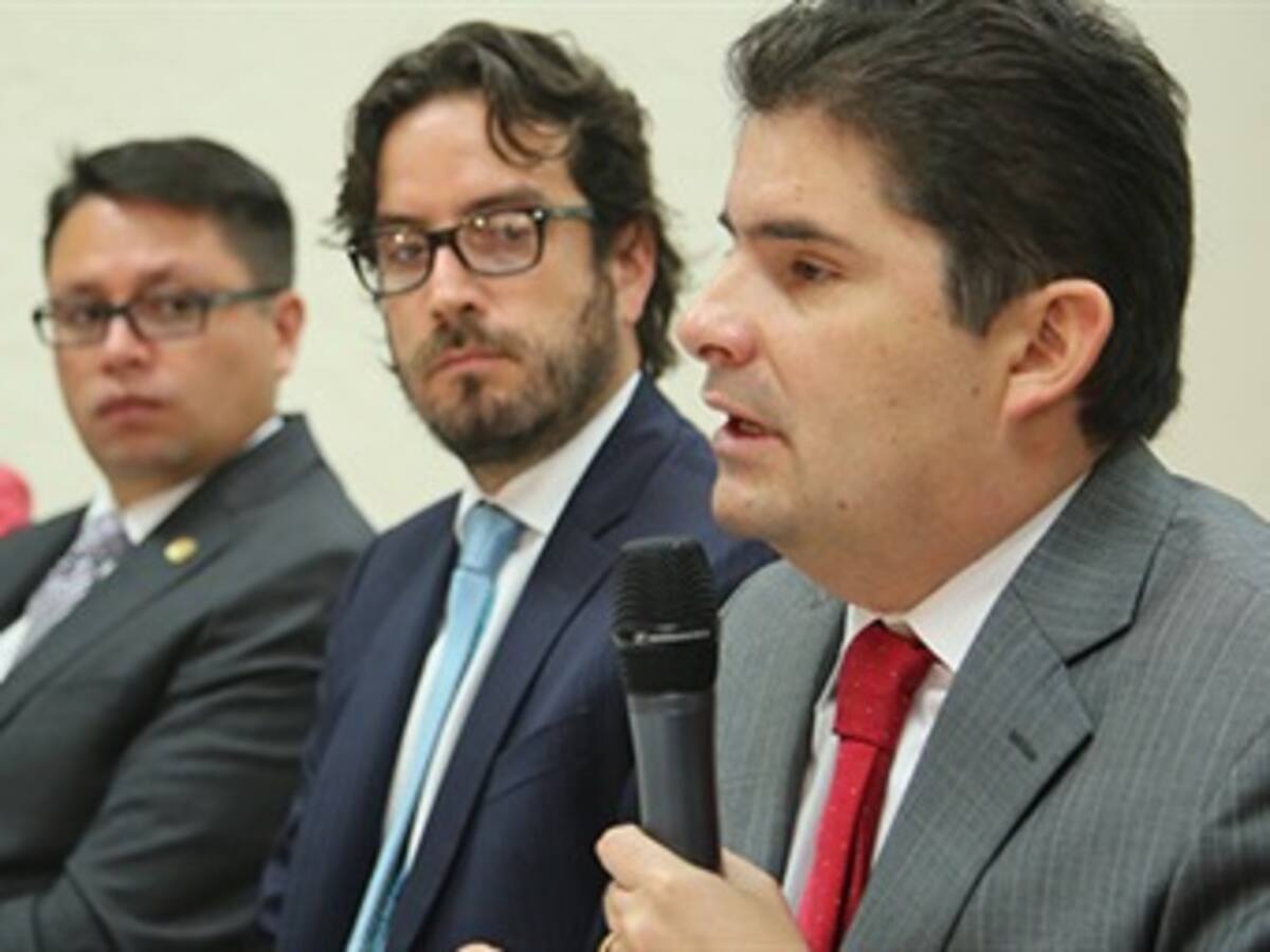 Gobierno llevará agua potable a la zona rural utilizando fuentes de energía