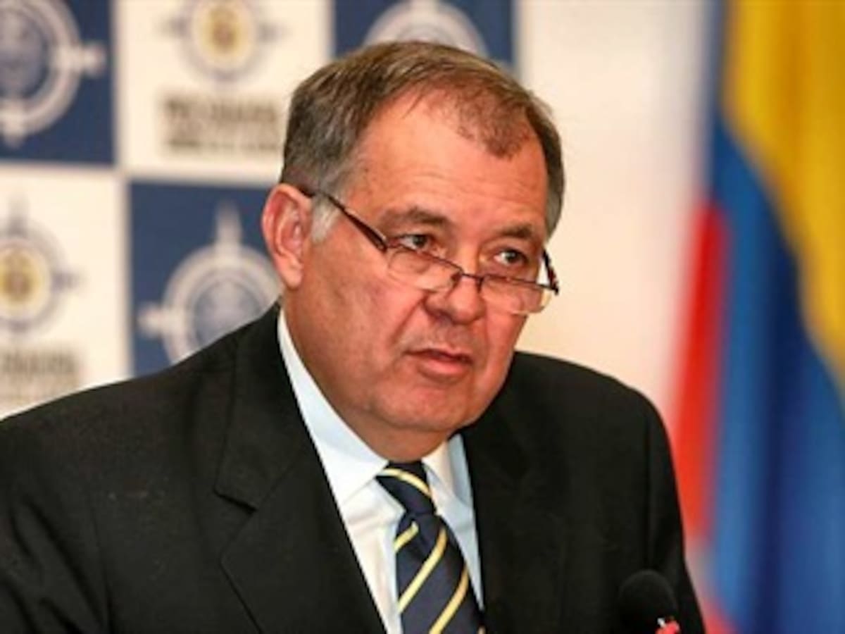 La creación de un congresito por parte del presidente sería muy grave: procurador