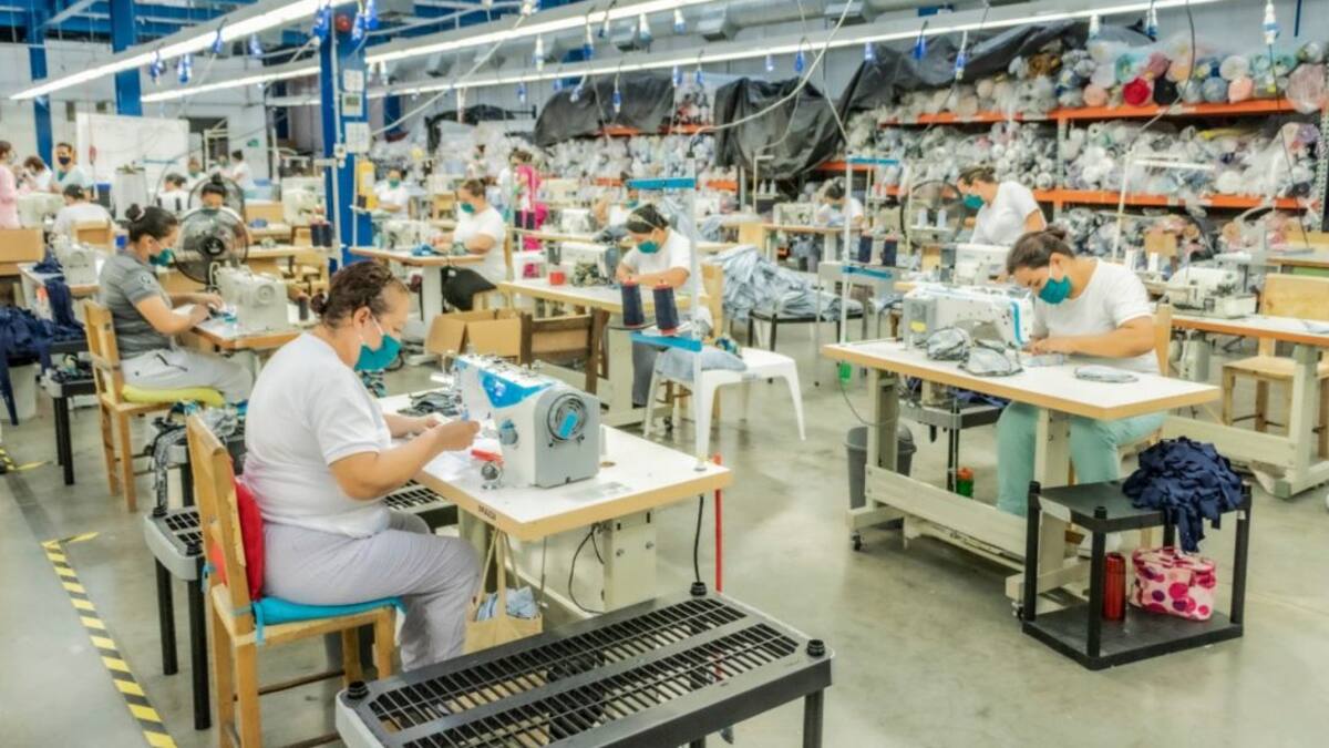 Reapertura económica permitió el regreso de 35 mil pereiranos a sus labores