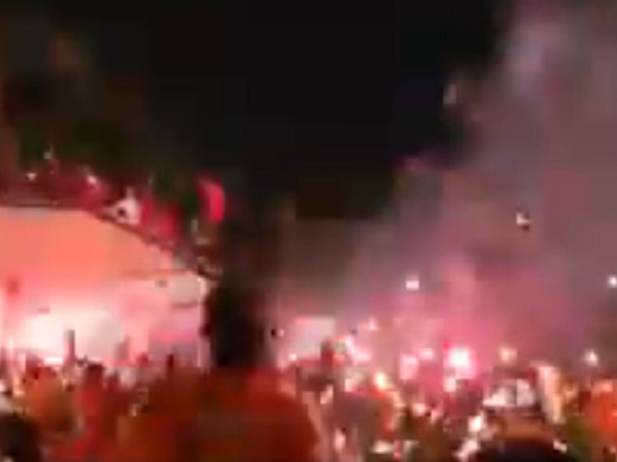 Hinchas del América se reunieron en masa para despedir a Gabriel Ochoa